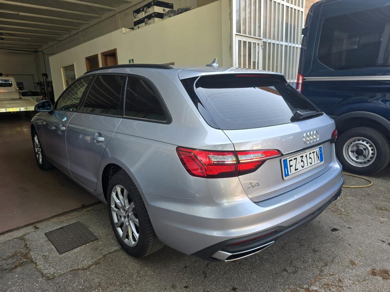Audi A4 2.0 TDI 190 CV ultra S tronic Design