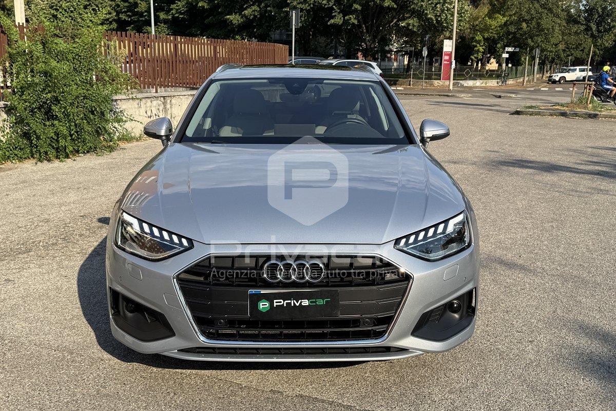 AUDI A4 Avant 40 TDI S tronic