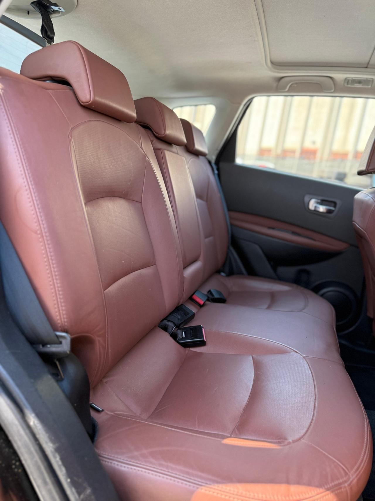 Nissan Qashqai 2.0 benz 4x4 km 83 mil anno 2008 gancio traino
