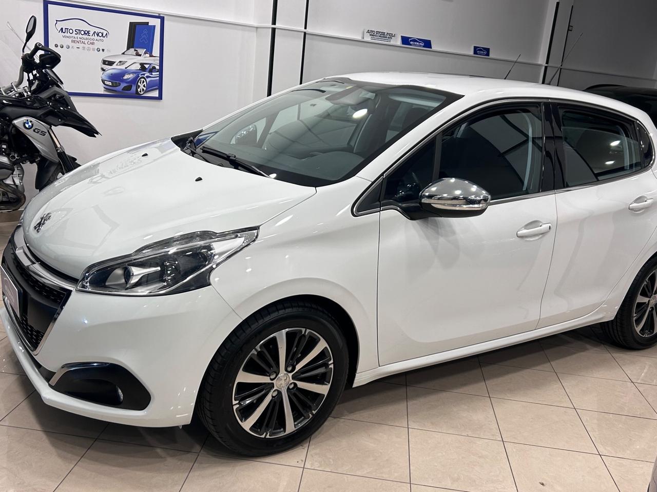 Peugeot 208 BlueHDi 100 5 porte Allure
