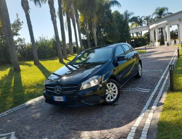 Mercedes-Benz A 180d 1.5 dCi 110cv Automatic Sport