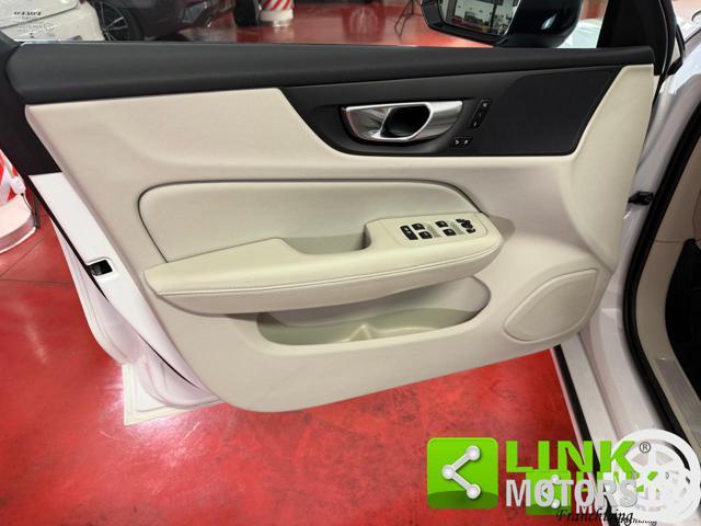 VOLVO V60 B4 (d) aut Ultimate Dark IVA ESP. GARANZIA 24