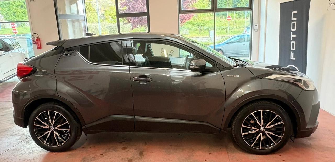 TOYOTA C-HR HYBRID benz. Elettrica 1.8 CV 98 Km 67 632 garanzia 12 mesi