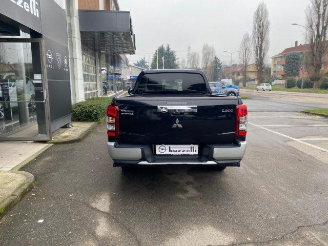 MITSUBISHI L200 2.3 D Club Cab 4x4 Super Select Intense