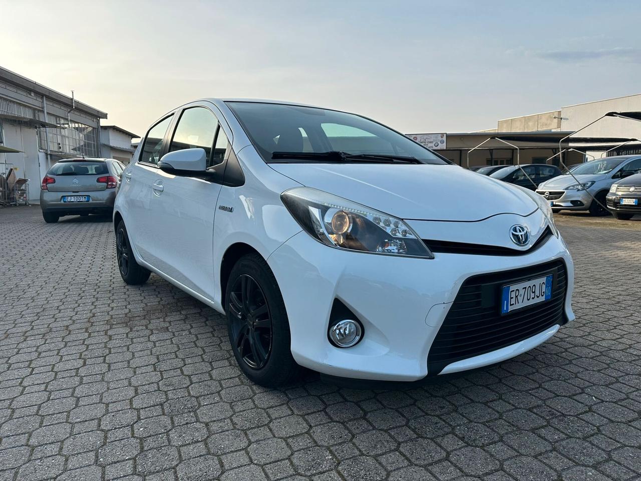 Toyota Yaris 1.5 Hybrid 5 porte Lounge Più