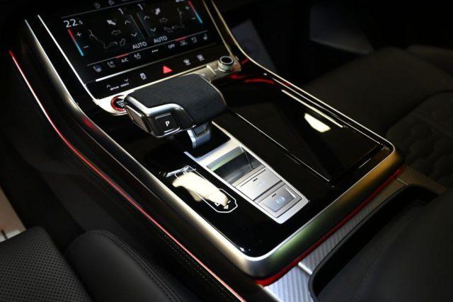 AUDI RS Q8 PERFORMANCE 640CV MOD.2026 CARBOCERAMICI SCONTO28%