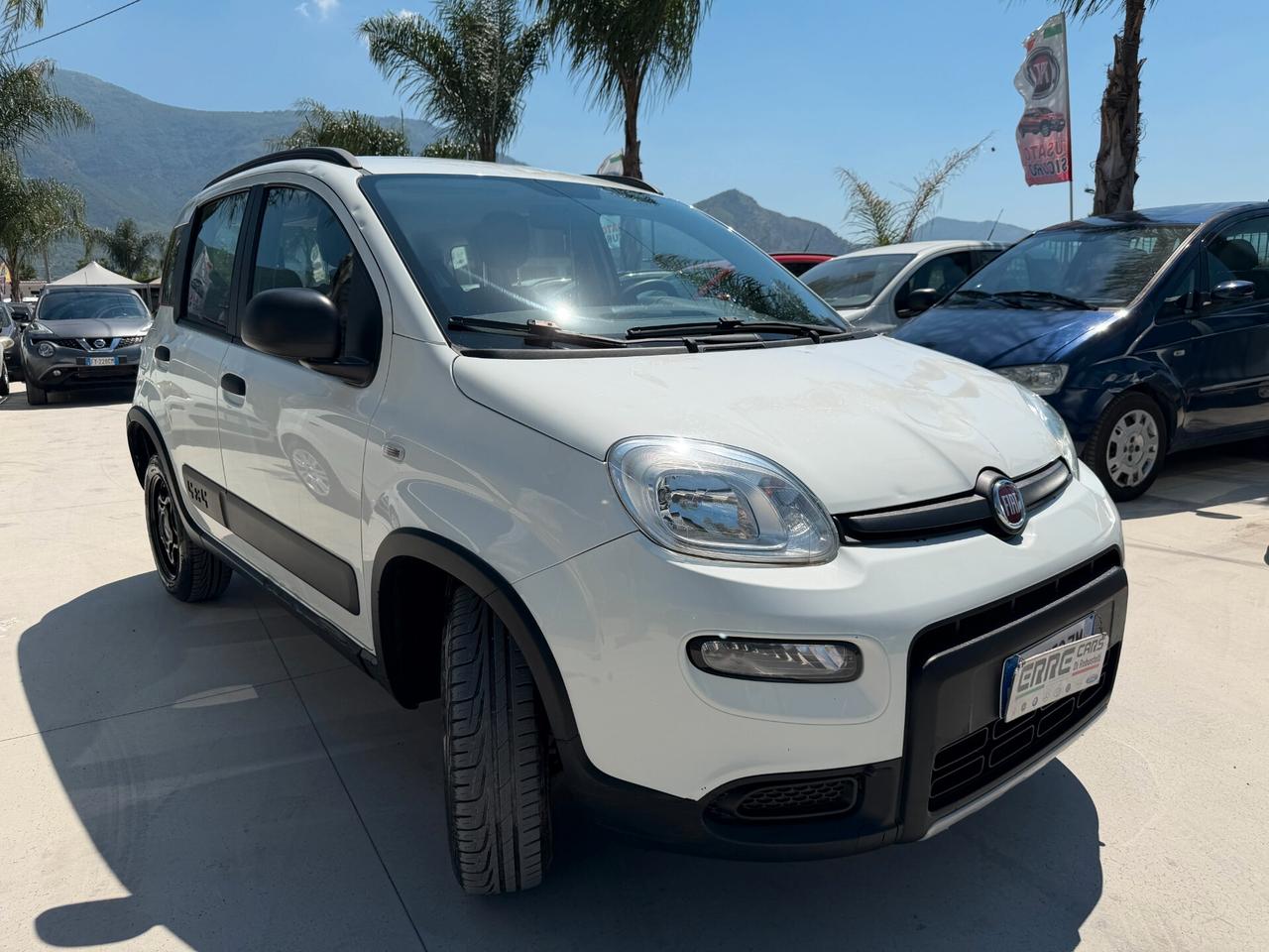 FIAT PANDA 4x4 2019 900 BENZ *ELD *POCO GRANDINATA