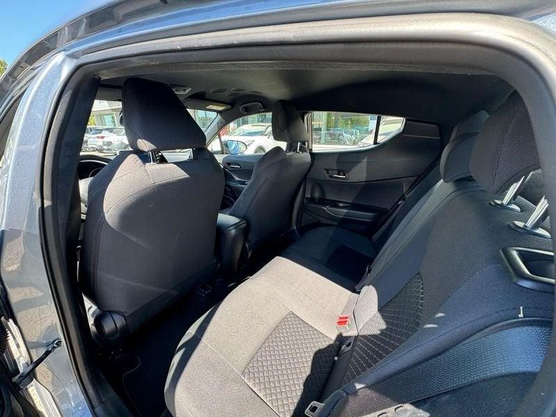 Toyota C-HR 1.8H (122CV) E-CVT Active