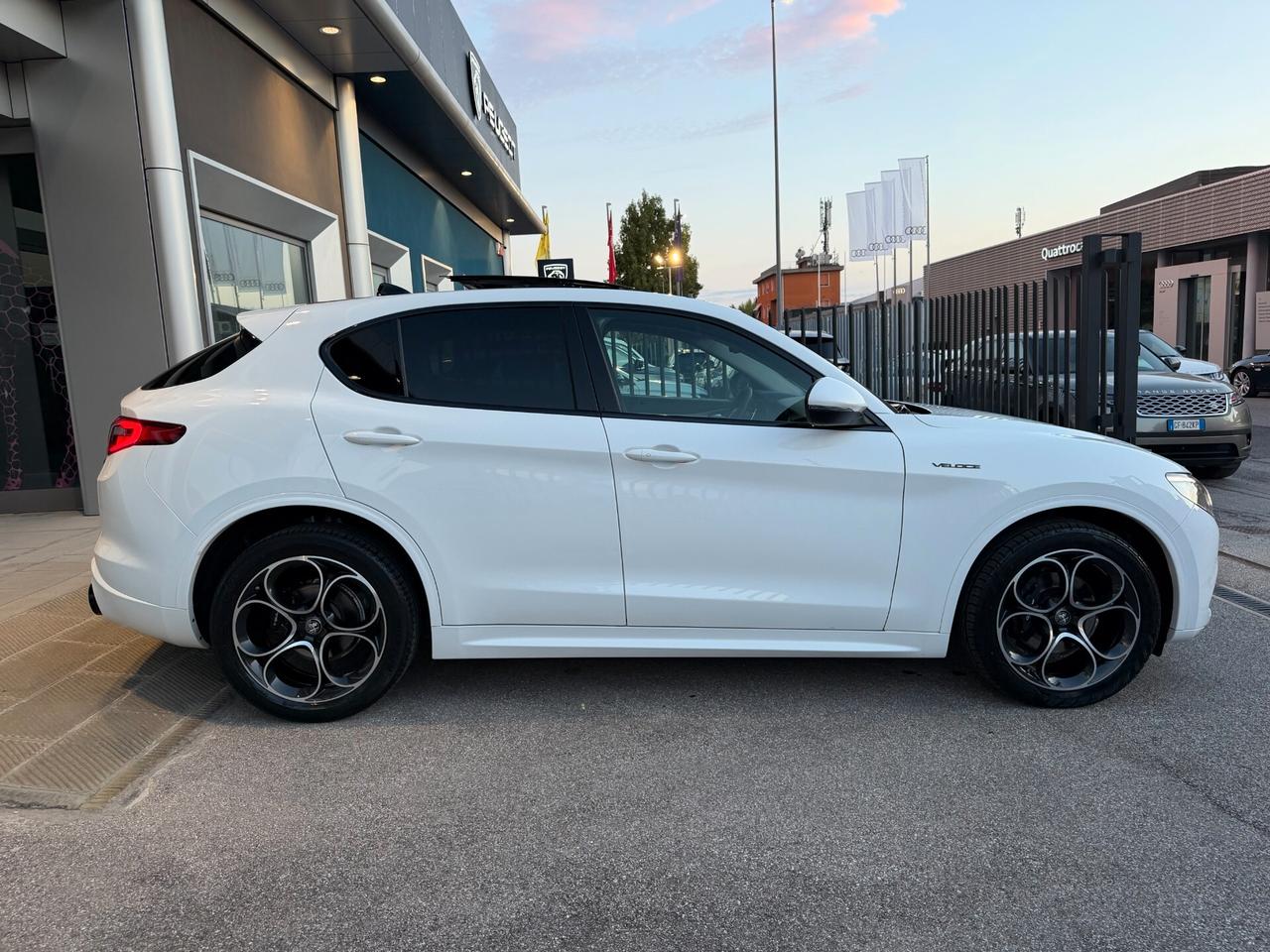 Alfa Romeo Stelvio 2.2 Turbodiesel 210 CV AT8 Q4 Veloce