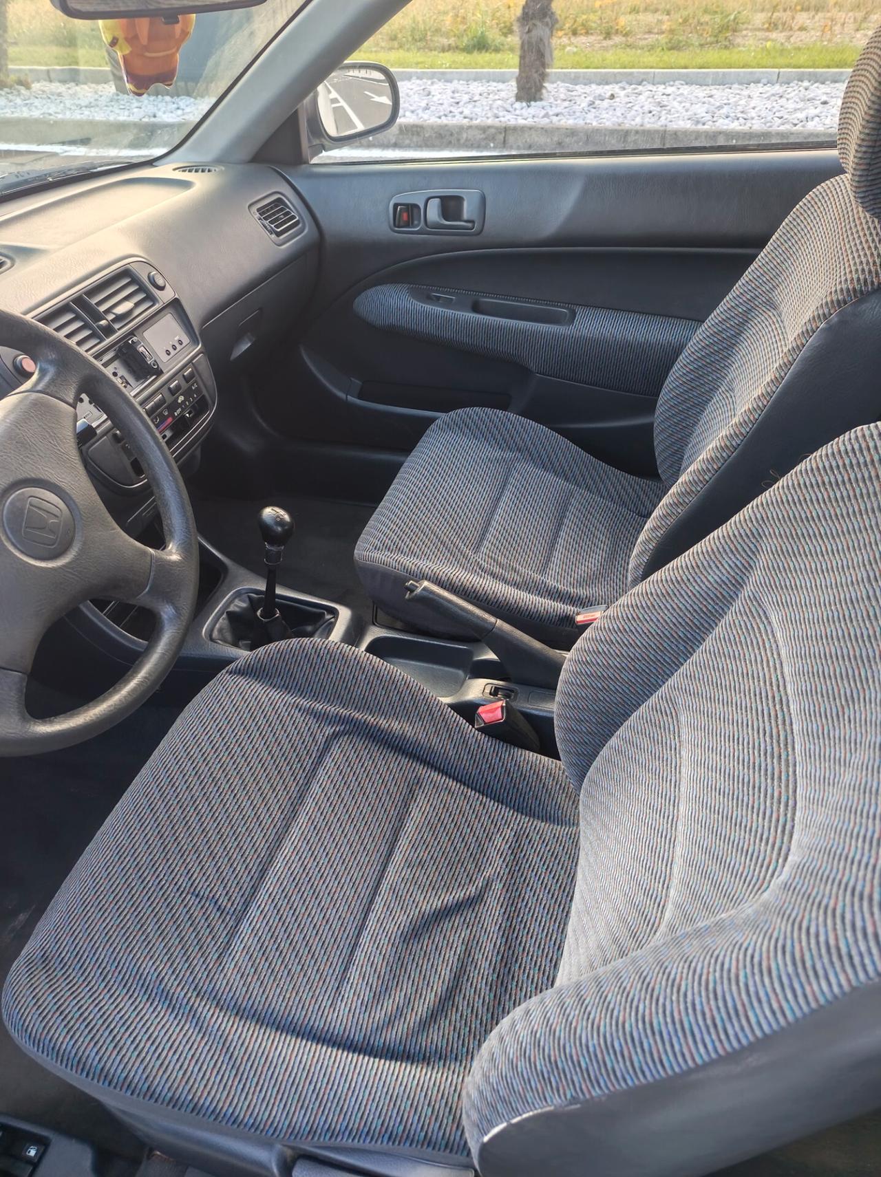 Honda Civic 1.4i s 16V
