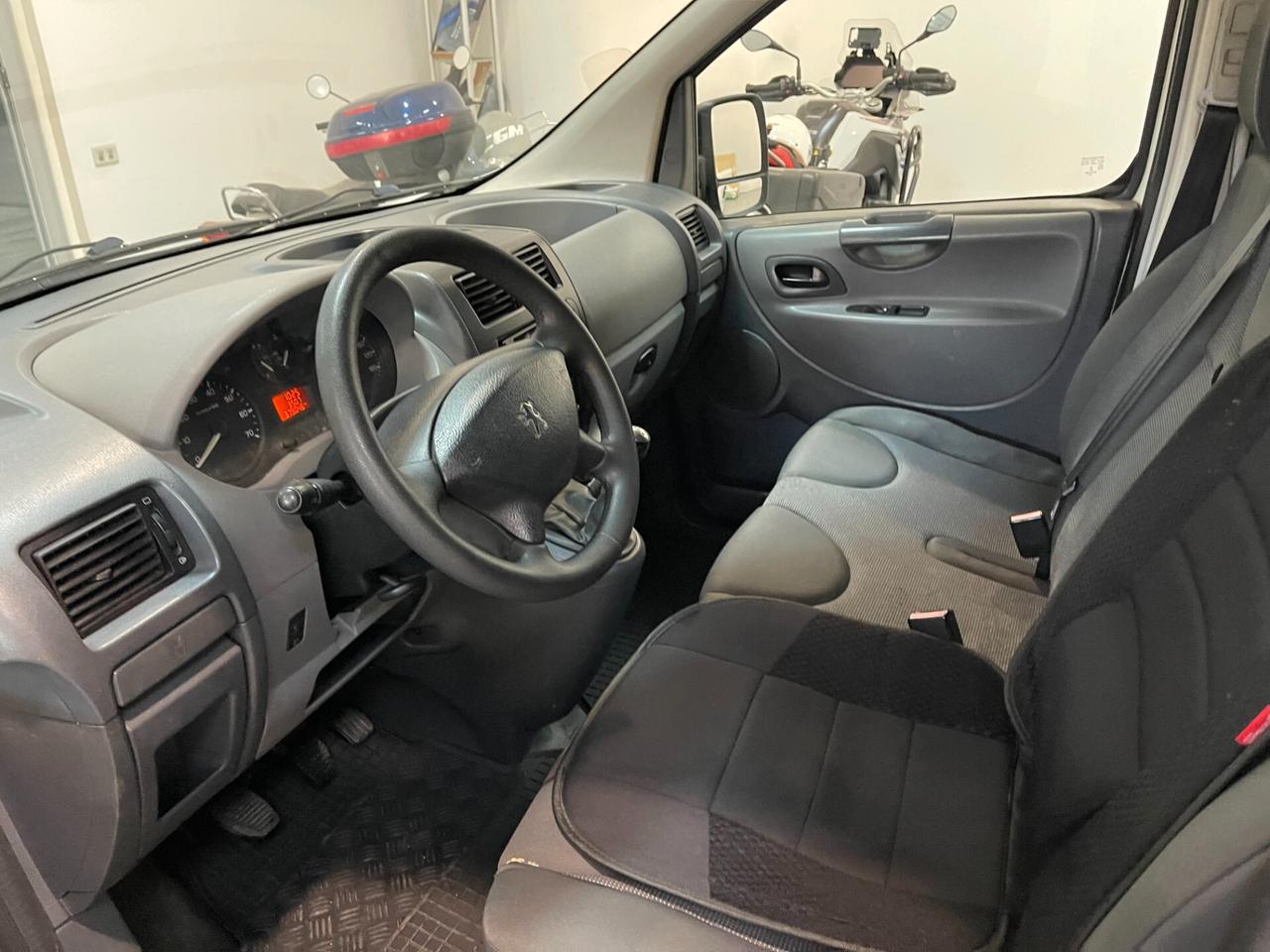 Peugeot Expert 2.0 HDi 120CV PC-TN 10Q Furgone