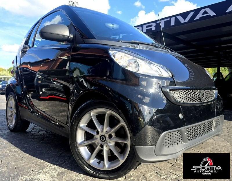 smart fortwo 69000 KM OTTIME CONDIZIONI UNIPRO!