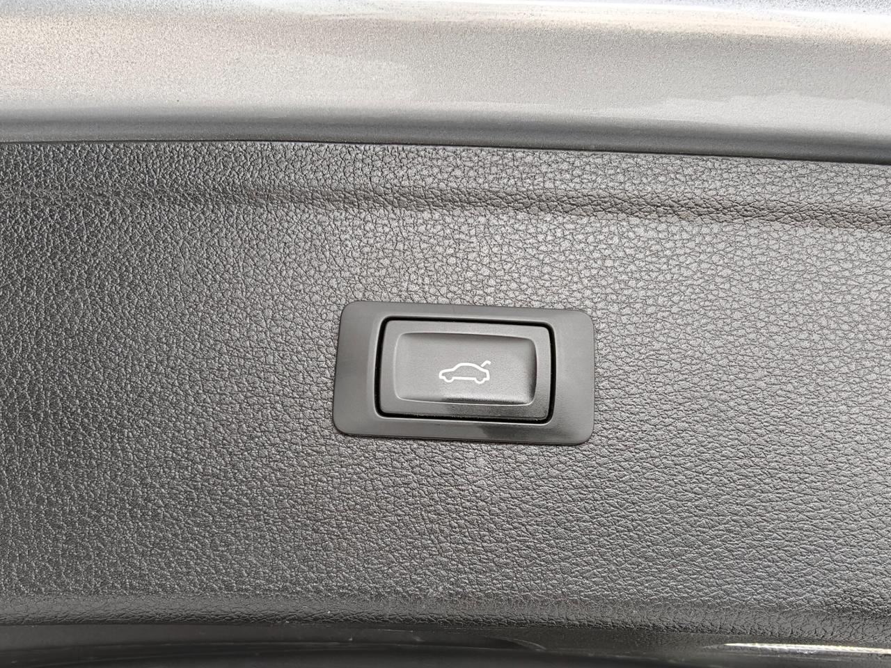 Audi Q5 40 TDI quattro S tronic Business Sport Unicoproprietario