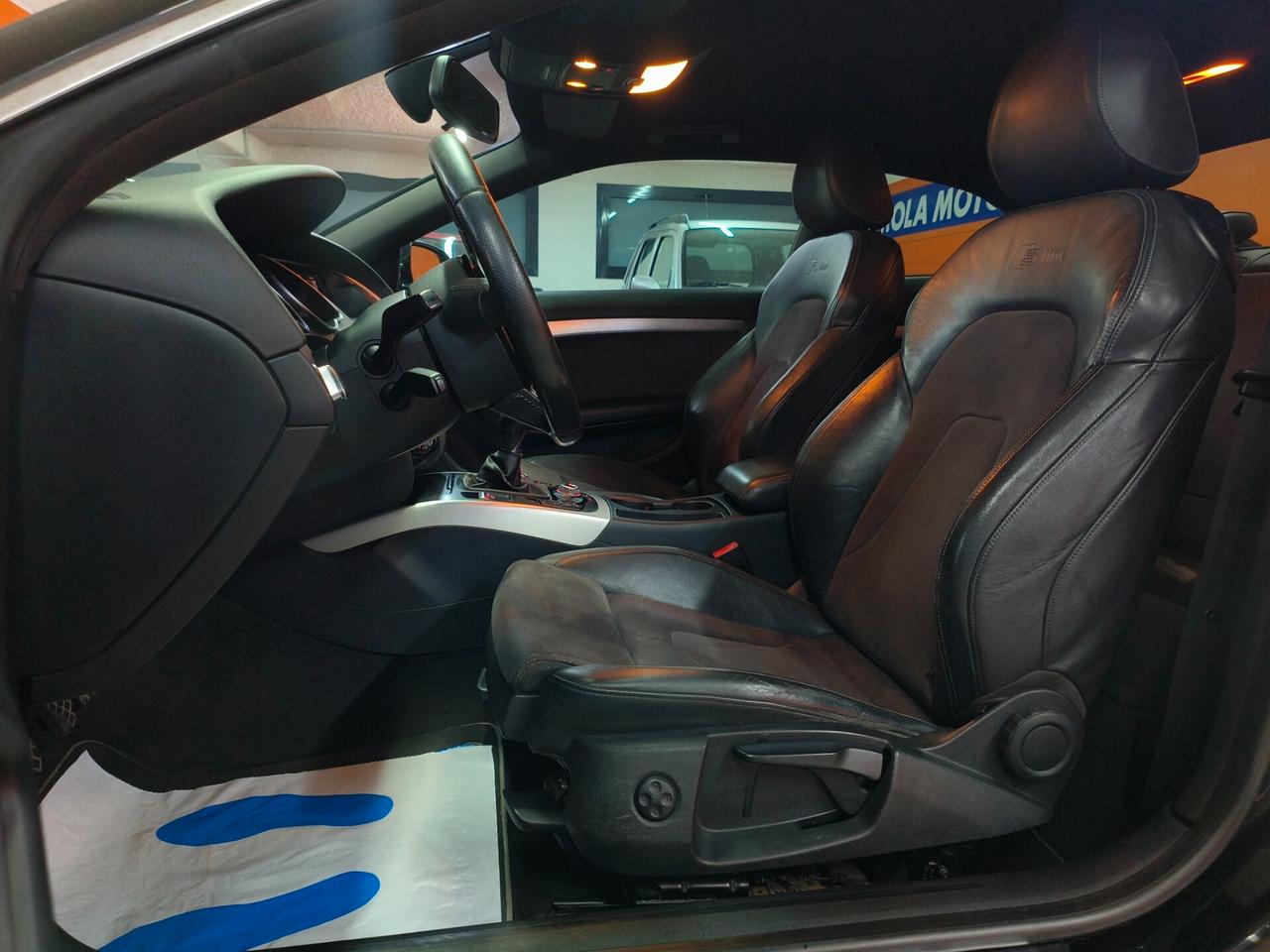 Audi A5 Coupé 2.0 TDI 177 CV S-line Total Black