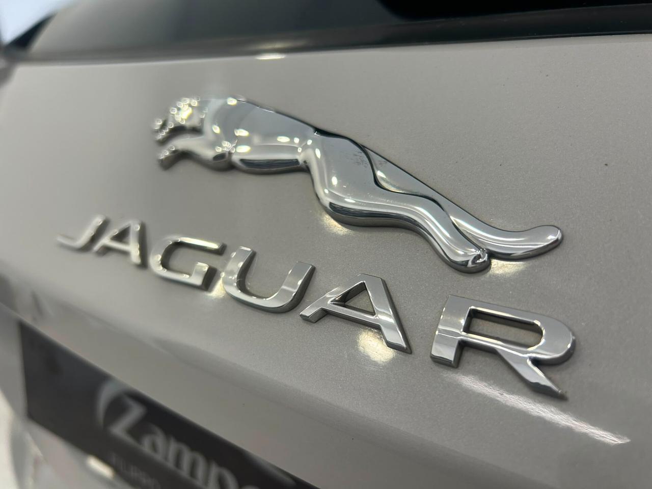 Jaguar E-Pace 2.0D 150CV. R-Dynamic 2019
