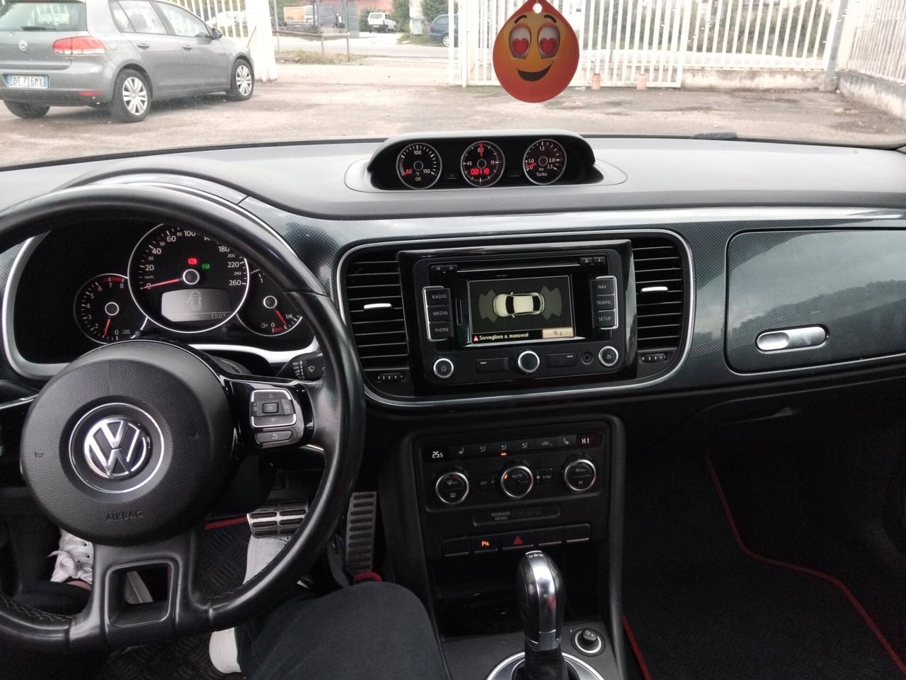 Volkswagen Maggiolino 2.0 TSI DSG Sport