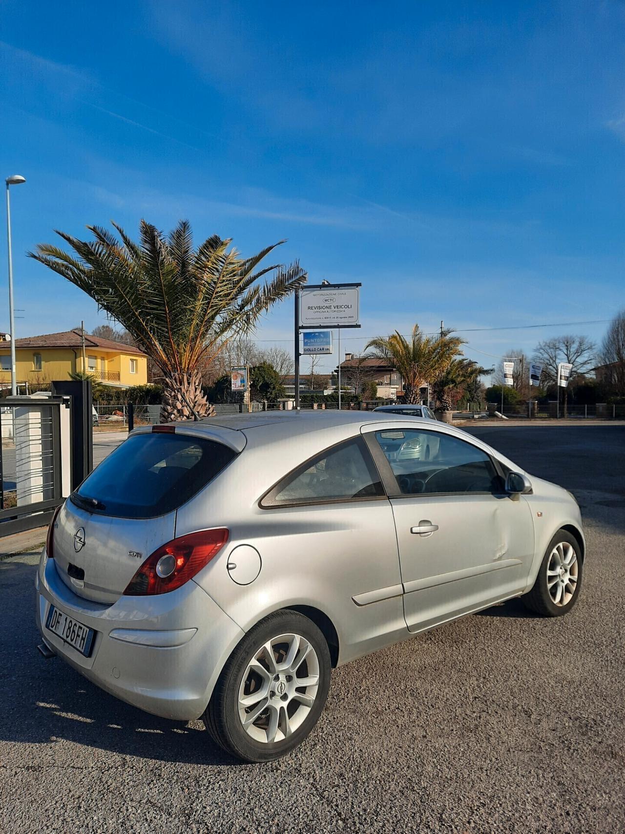 Opel Corsa 1.3 CDTI 90CV 3 porte OK NEOPATENTATI