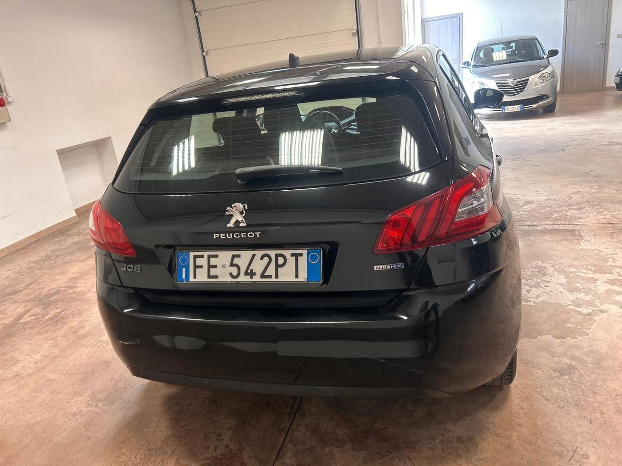 Peugeot 308 BlueHDi 150 S&S EAT6 Business