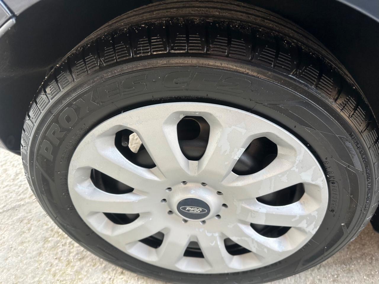 Ford Fiesta 1.5 TDCi 75CV 5 porte Titanium