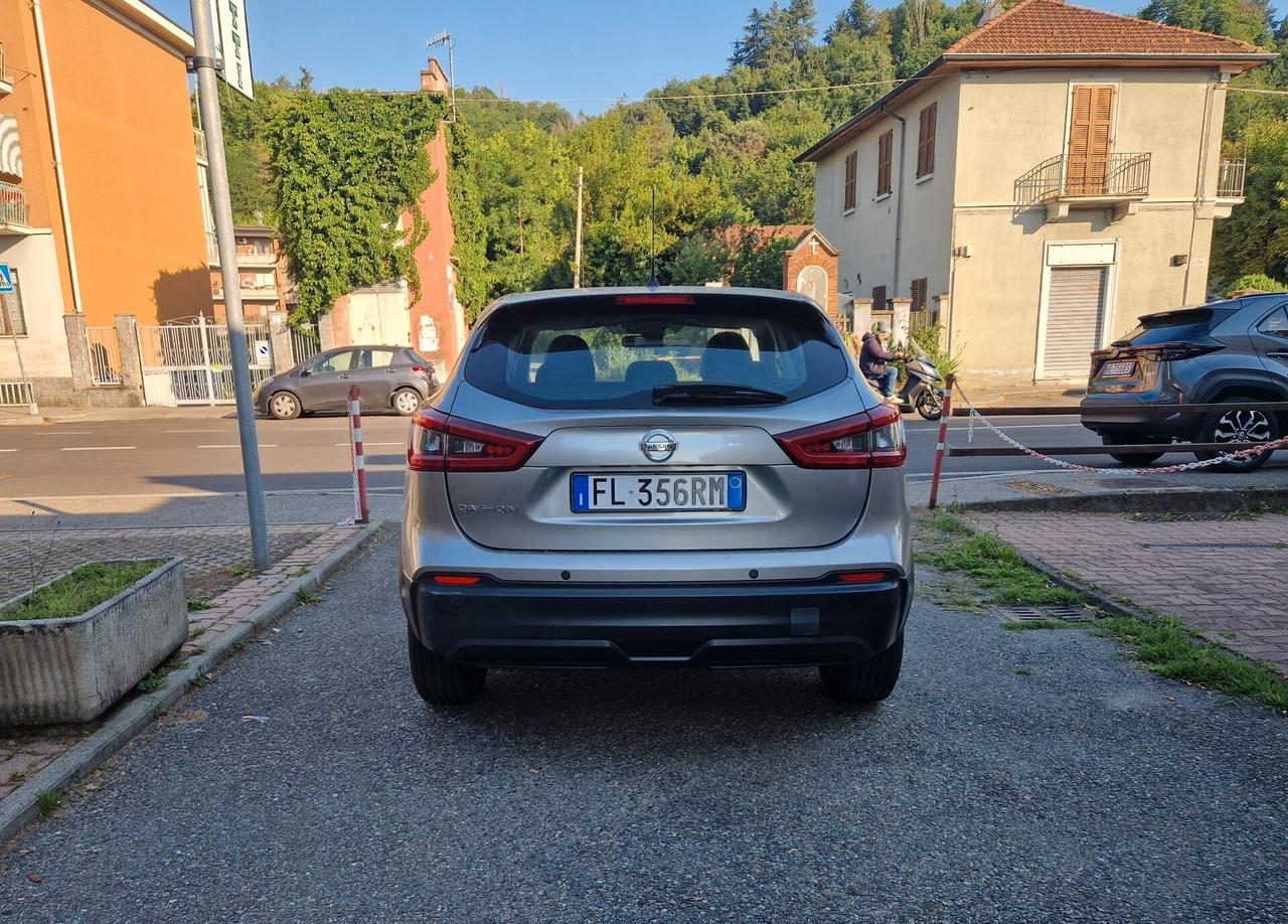 Nissan Qashqai 1.2 115CV "67.500 km" Bluetooth, Sensori, Cruise