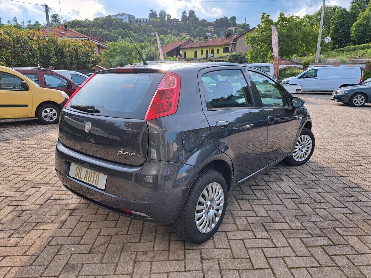 Fiat Grande Punto 1.4 EURO 5/METANO valido FINO 07/2025