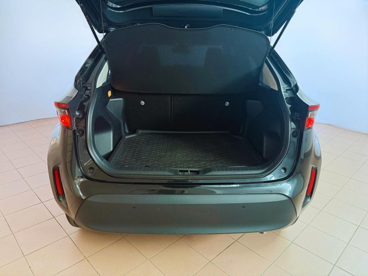 Toyota Yaris Cross SUV 1.5H (116 CV) E-CVT BUSINESS