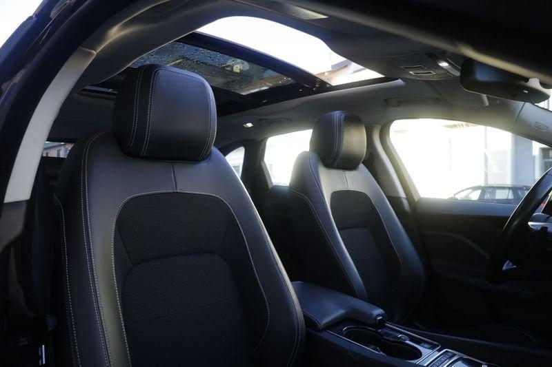 Jaguar F-Pace Jaguar F-Pace 2.0 D 180 CV AWD aut. R-Sport Unicoproprietario