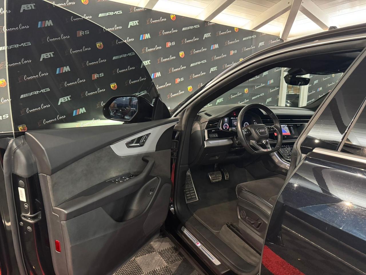 Audi Q8 50 TDI 286 CV quattro Sline