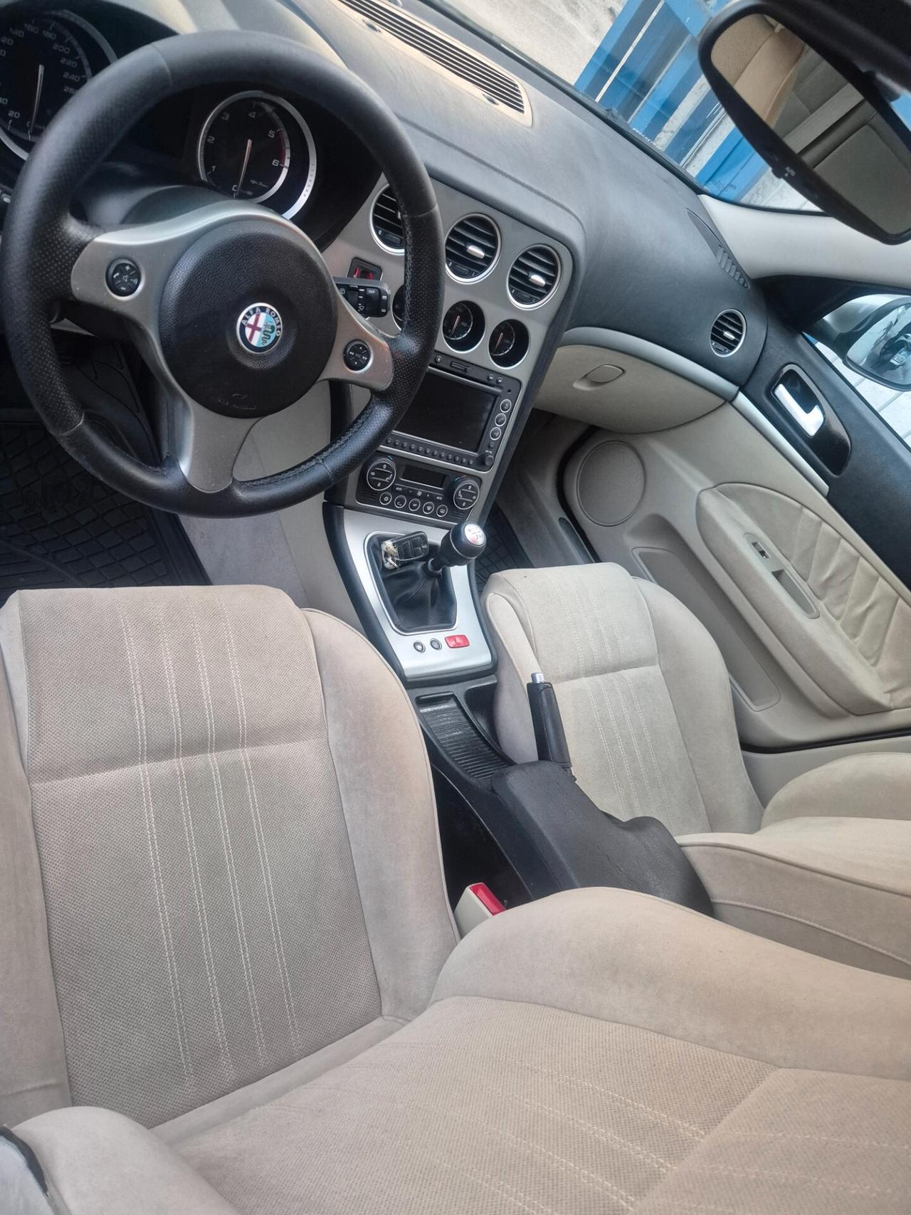 Alfa Romeo 159 1.9 JTDm Sportwagon
