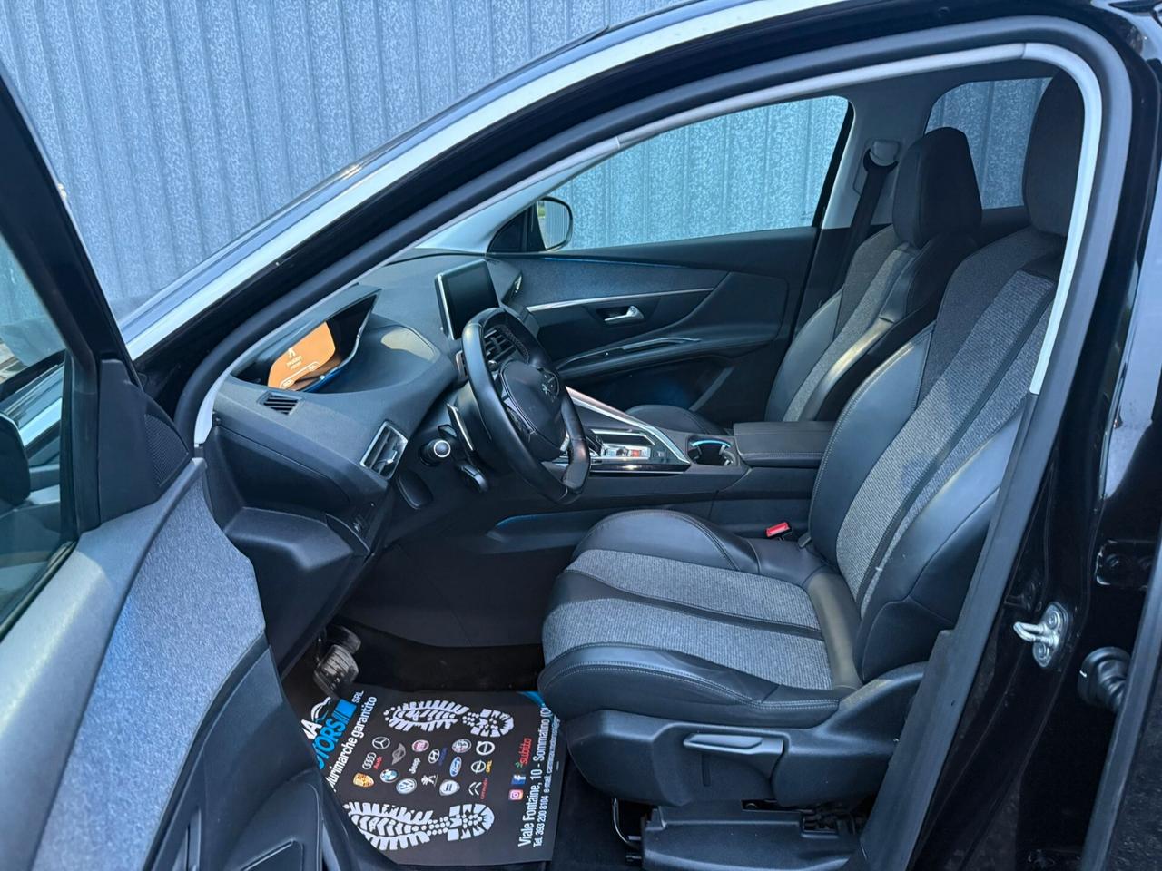 Peugeot 3008 BlueHDi 120 S&S EAT6 Allure