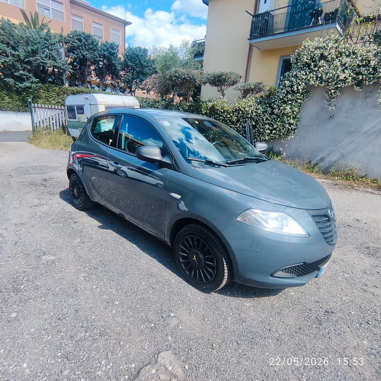 Lancia Ypsilon 1.2 69 CV 5 porte Elefantino euro 6