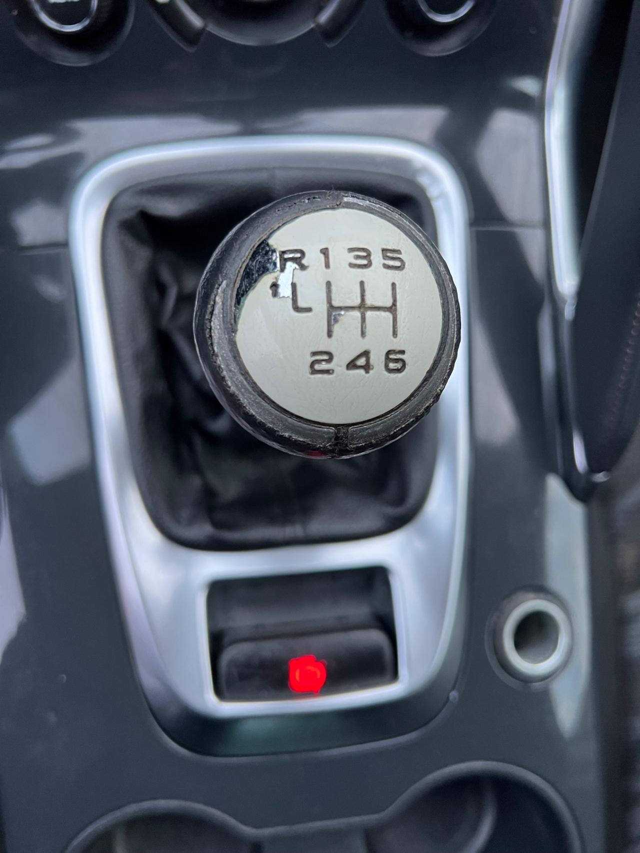 Peugeot 3008 1.6 HDi 112CV Tecno