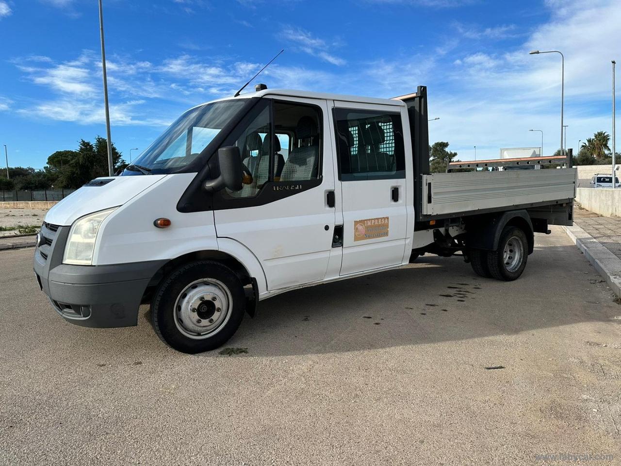 Transit 350L 2.4TDCi/140 PL-DC-RG Cab.