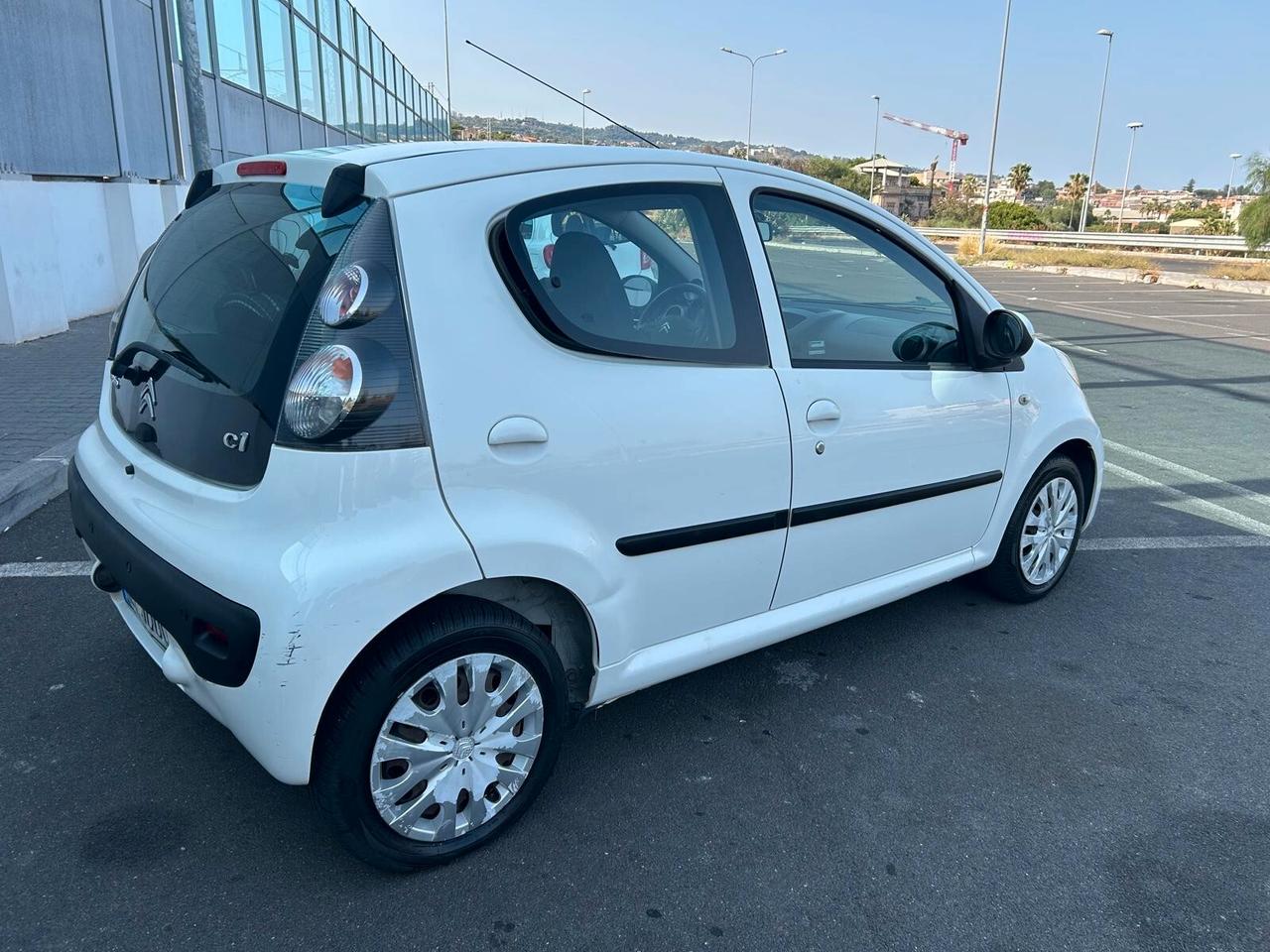 CITROËN C1 1.0 BENZINA – 5 PORTE – SOLO 75.000 KM – CONDIZIONI DA VETRINA!