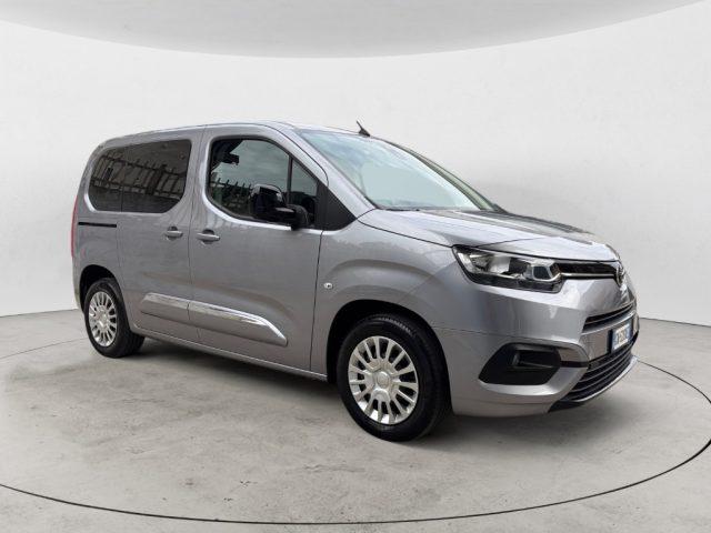 TOYOTA Proace City Verso 1.5D 100 CV S&S L1 LOUNGE GANCIO TRAINO