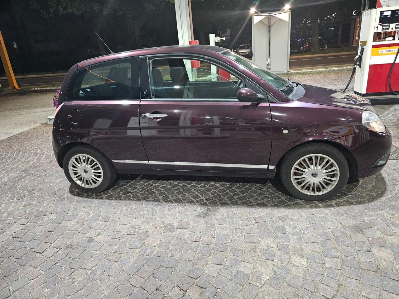 Lancia Ypsilon 1.2 69 CV Argento