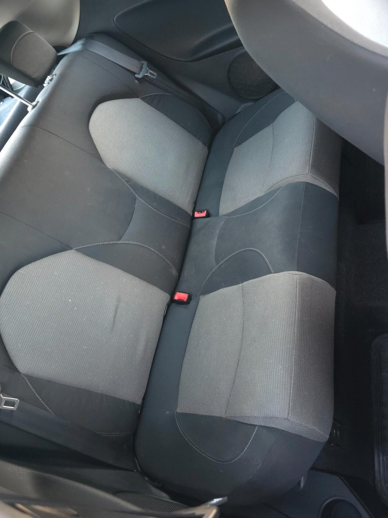 Alfa Romeo MiTo 1.4 78 CV Distinctive Sport Pack