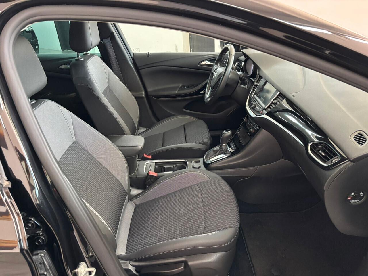 Opel Astra Berlina