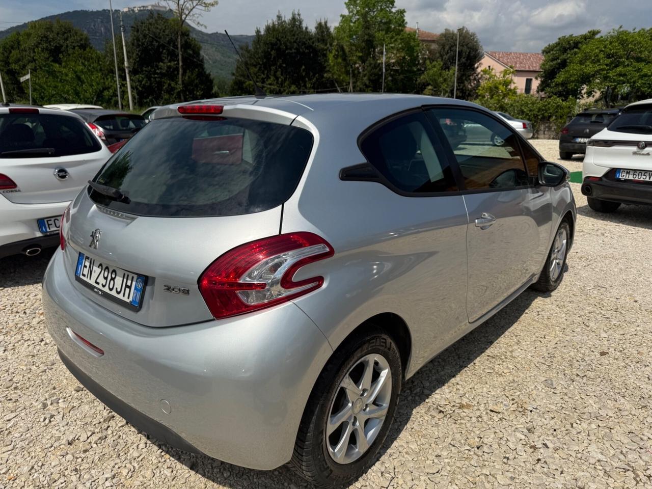 Peugeot 208 1.2cc 82 CV 3p promo weekend reale