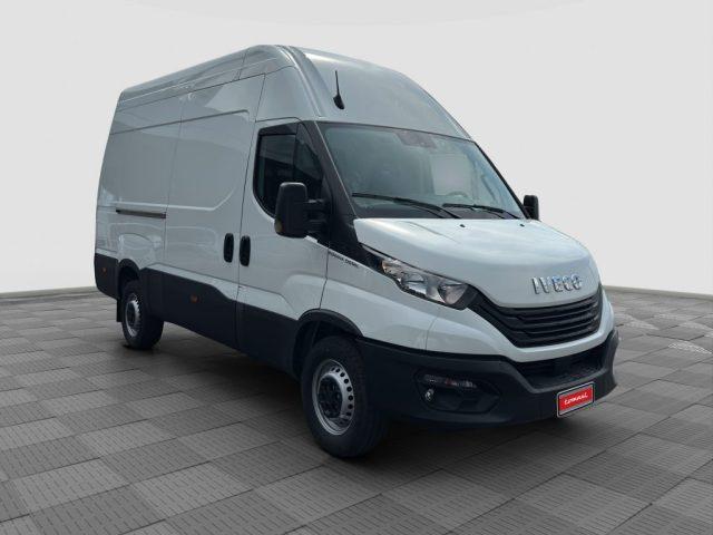 IVECO Daily (2014--->) 35S16V 2.3 HPT PM-SL-TA Furgone