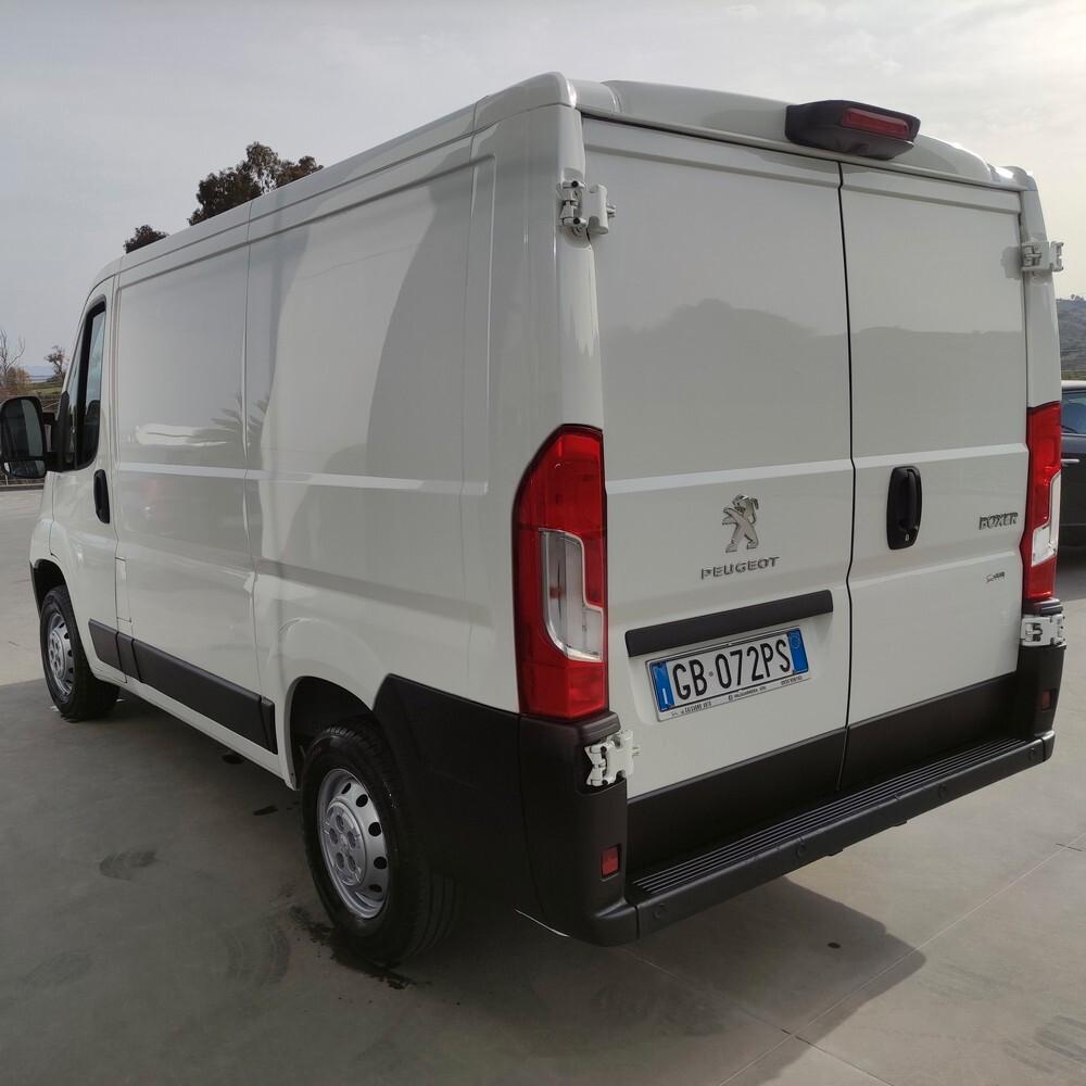 PEUGEOT BOXER 330 L1H1 2.2 BLUEHDI 140CV