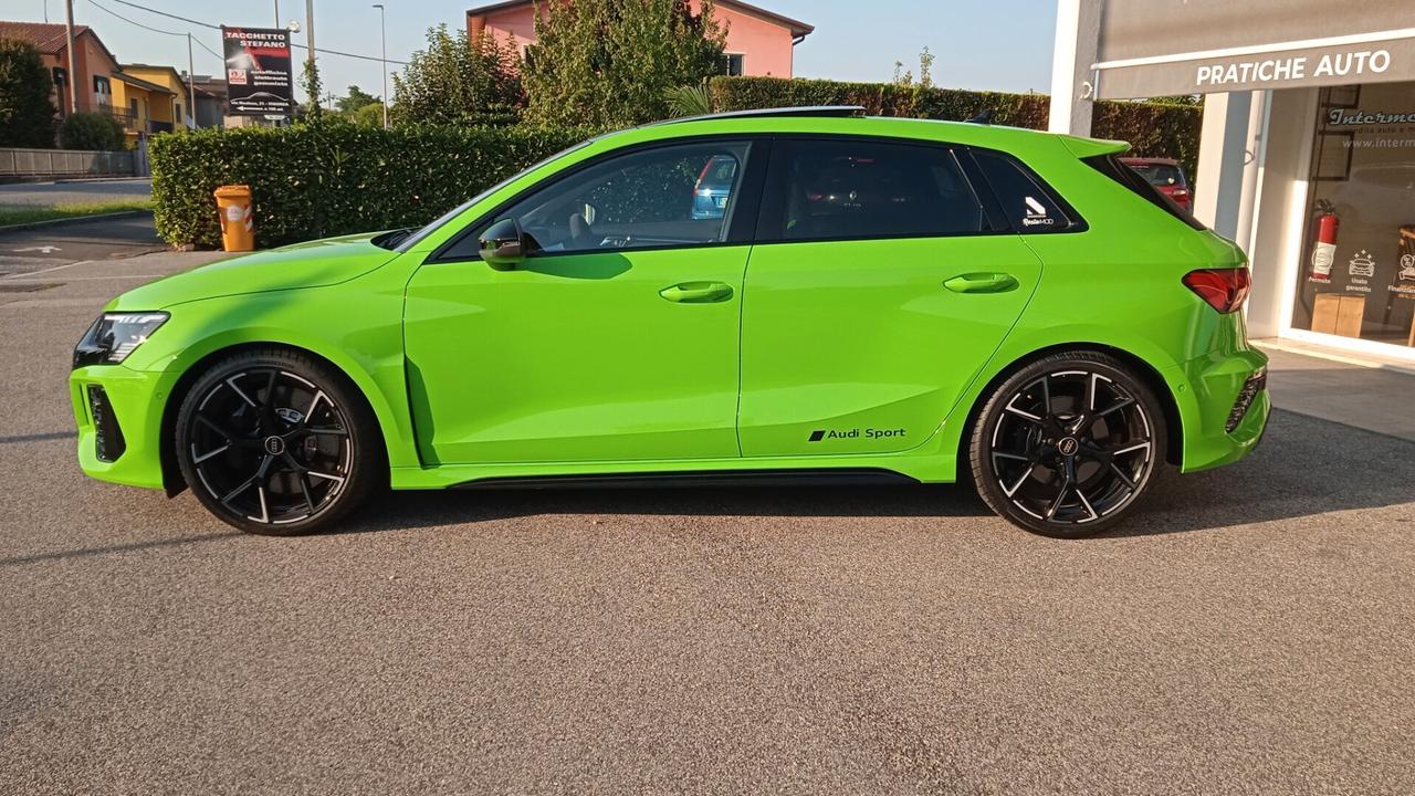 Audi A3 RS 3 TFSI quattro S tronic