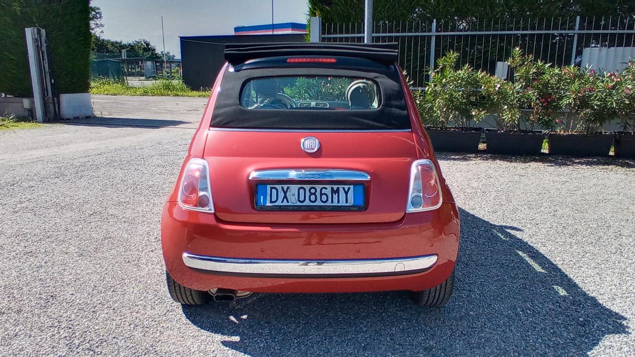 Fiat 500 500C Cabrio 1.2 Rock Cv. 69 Adatta a Neopatentati Versione con colore Fiat Rosso Corsa