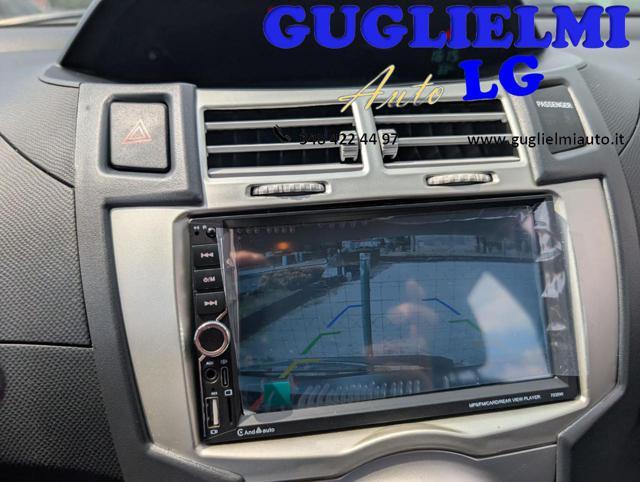 TOYOTA Yaris 1.3 5 porte Sol Bluetooth
