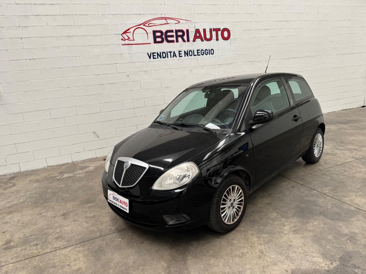 Lancia Ypsilon adatta a neopatentati