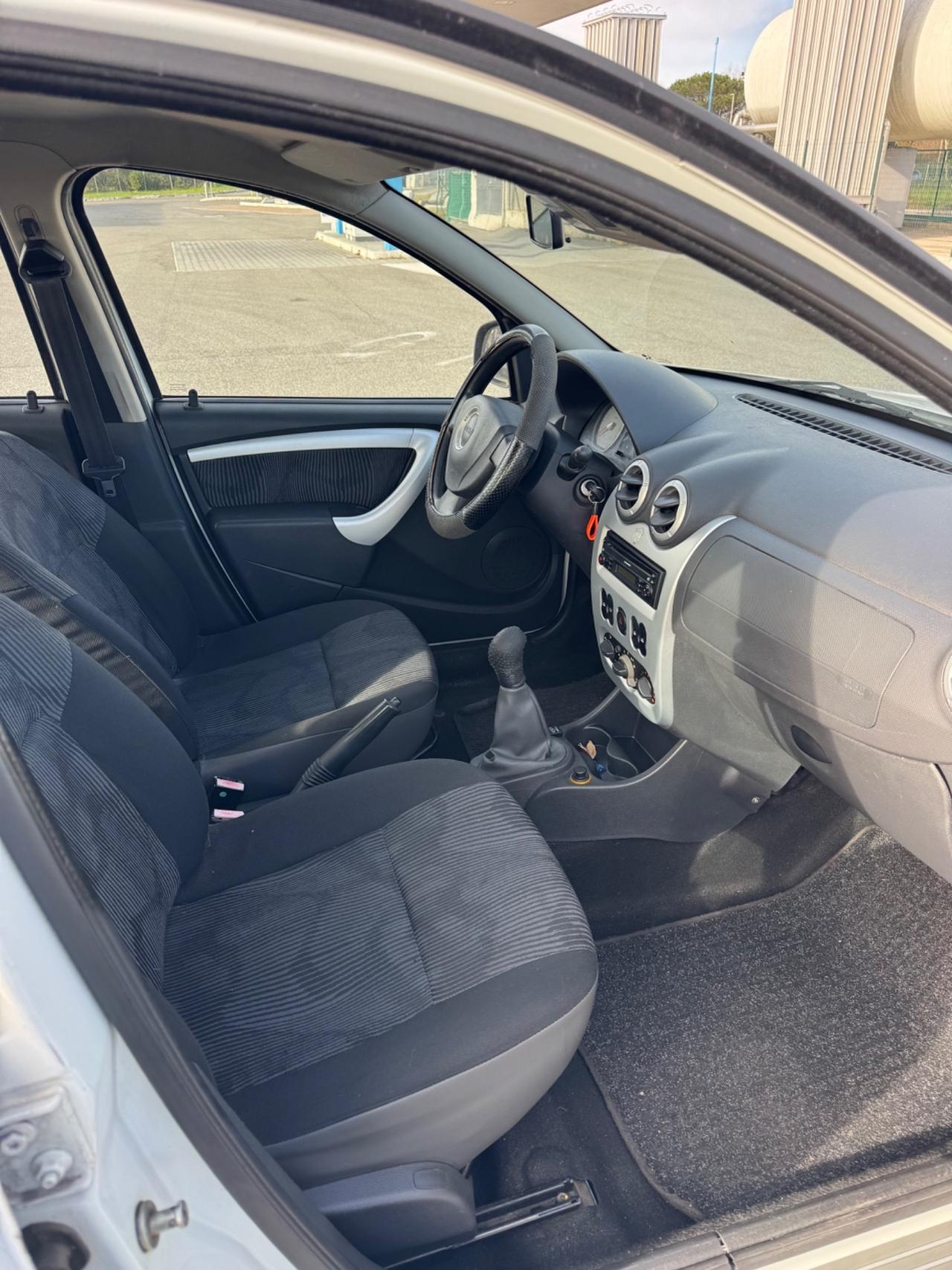 Dacia Sandero 1.4 8V GPL Ambiance