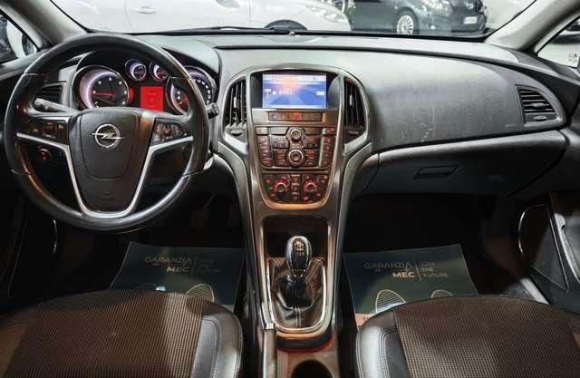 Opel Astra Neopatentati