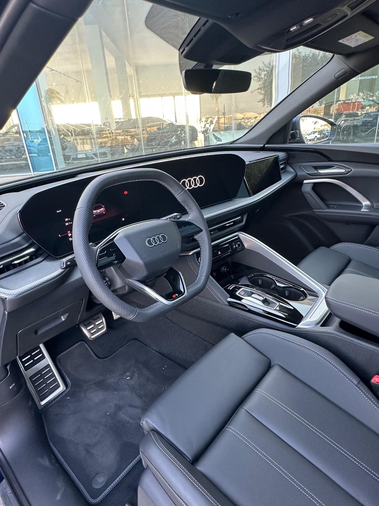 Audi Q5 Sline quattro possibilità noleggio no scoring