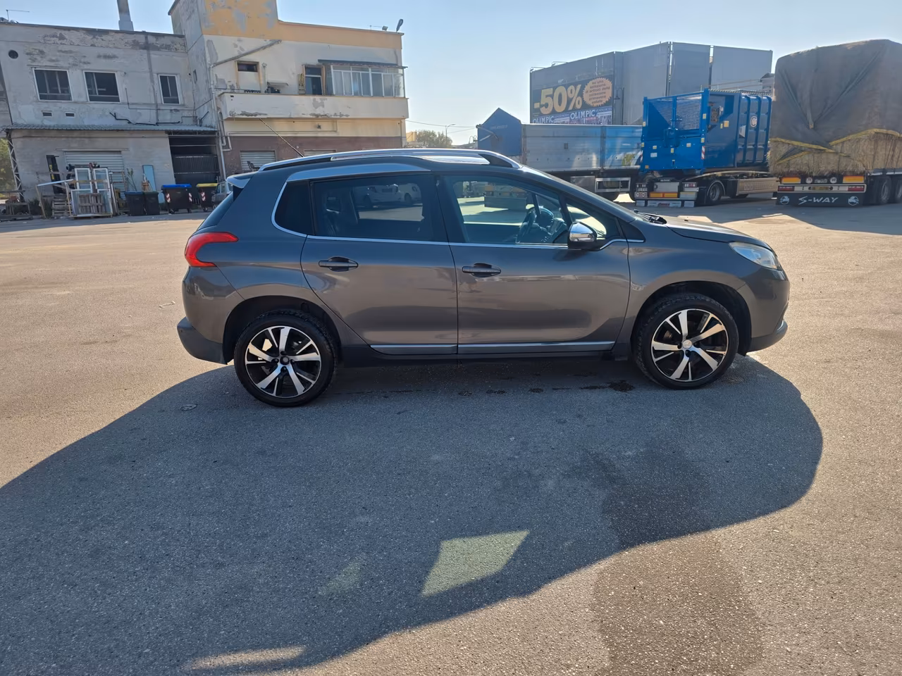 Peugeot 2008 BlueHDi 120 S&S Allure