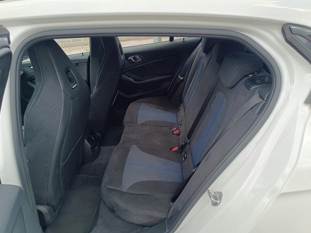 Bmw 120d 5p. Msport